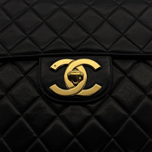 VINTAGE CHANEL CLASSIC FLAP JUMBO CHAIN SHOULDER BAG BLACK LAMB SKIN GOLD HARDWARE 90322527