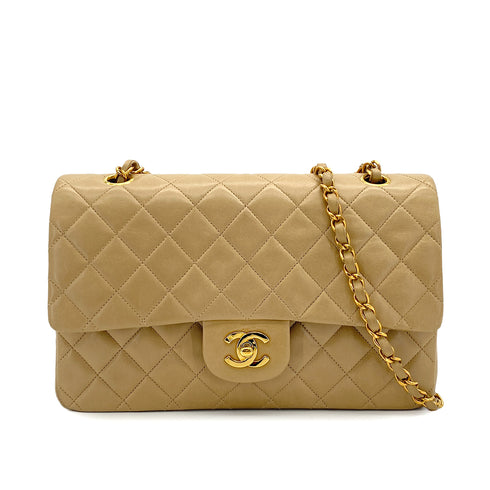 VINTAGE CHANEL CLASSIC FLAP MEDIUM CHAIN SHOULDER BAG BEIGE LAMB SKIN GOLD HARDWARE 90323979