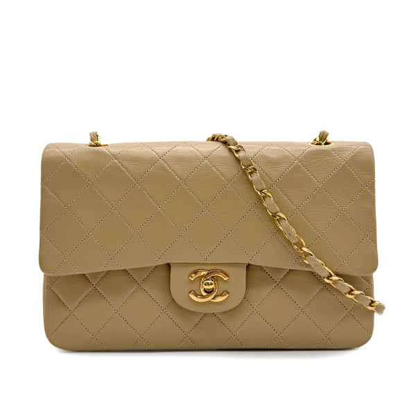 VINTAGE CHANEL CLASSIC FLAP MEDIUM CHAIN SHOULDER BAG BEIGE LAMB SKIN GOLD HARDWARE 90313854
