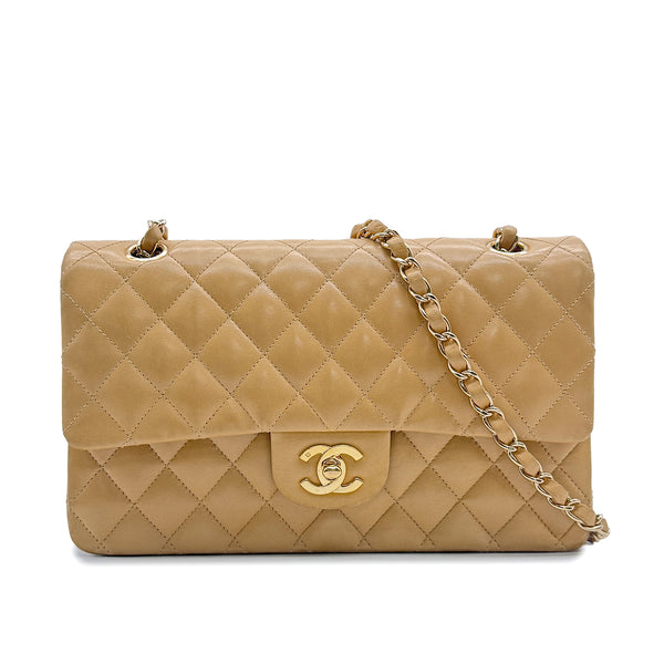 VINTAGE CHANEL CLASSIC FLAP MEDIUM CHAIN SHOULDER BAG BEIGE LAMB SKIN GOLD HARDWARE 90318738