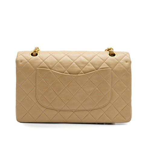 VINTAGE CHANEL CLASSIC FLAP MEDIUM CHAIN SHOULDER BAG BEIGE LAMB SKIN GOLD HARDWAR 90348997