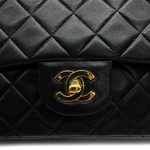 VINTAGE CHANEL CLASSIC FLAP MEDIUM CHAIN SHOULDER BAG BLACK LAMB SKIN GOLD HARDWARE 90318219