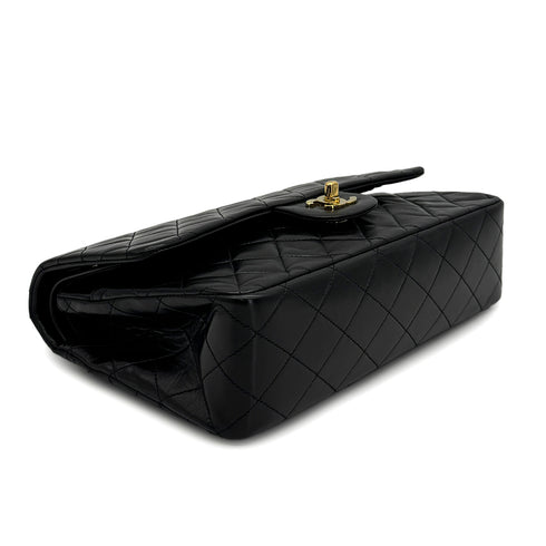 VINTAGE CHANEL CLASSIC FLAP MEDIUM CHAIN SHOULDER BAG BLACK LAMB SKIN GOLD HARDWARE 90321005