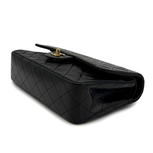VINTAGE CHANEL CLASSIC FLAP MEDIUM CHAIN SHOULDER BAG BLACK LAMB SKIN GOLD HARDWARE 90321005