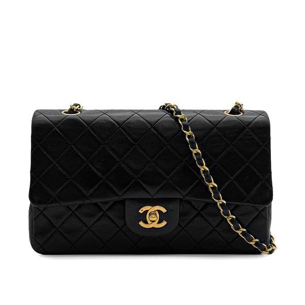 VINTAGE CHANEL CLASSIC FLAP MEDIUM CHAIN SHOULDER BAG BLACK LAMB SKIN GOLD HARDWARE 90323456