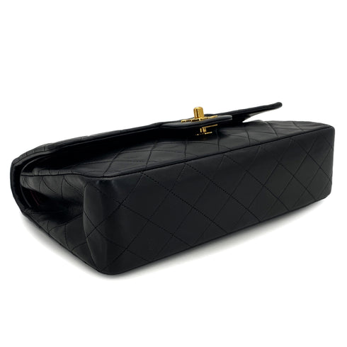 VINTAGE CHANEL CLASSIC FLAP MEDIUM CHAIN SHOULDER BAG BLACK LAMB SKIN GOLD HARDWARE 90324140