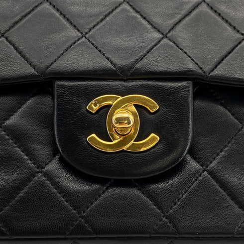 VINTAGE CHANEL CLASSIC FLAP MEDIUM CHAIN SHOULDER BAG BLACK LAMB SKIN GOLD HARDWARE 90324140