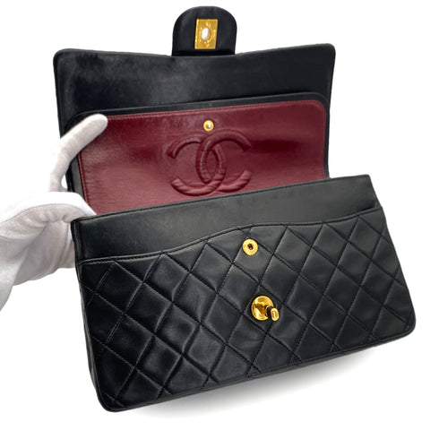 VINTAGE CHANEL CLASSIC FLAP MEDIUM CHAIN SHOULDER BAG BLACK LAMB SKIN GOLD HARDWARE 90324140