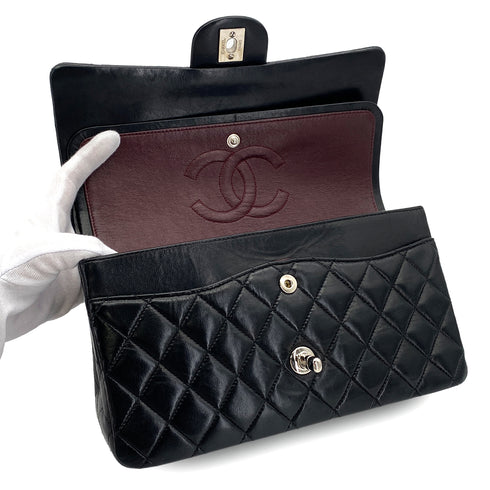 VINTAGE CHANEL CLASSIC FLAP MEDIUM CHAIN SHOULDER BAG BLACK LAMB SKIN SILVER HARDWARE 90324277