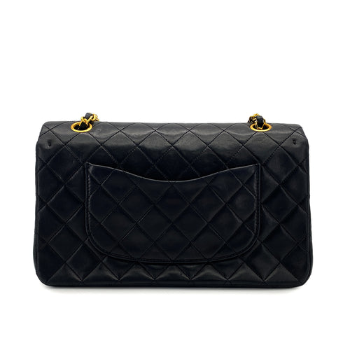 VINTAGE CHANEL CLASSIC FLAP MEDIUM CHAIN SHOULDER BAG BLACK LAMB SKIN GOLD HARDWARE 90324635