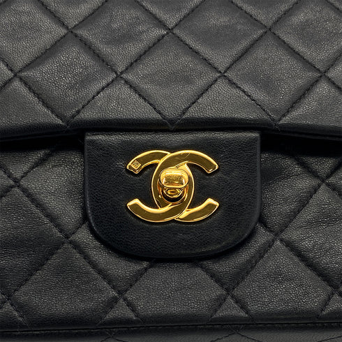 VINTAGE CHANEL CLASSIC FLAP MEDIUM CHAIN SHOULDER BAG BLACK LAMB SKIN GOLD HARDWARE 90325600