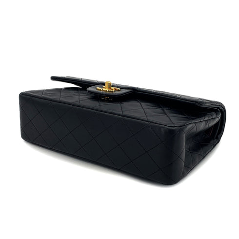 VINTAGE CHANEL CLASSIC FLAP MEDIUM CHAIN SHOULDER BAG BLACK LAMB SKIN GOLD HARDWARE 90327151