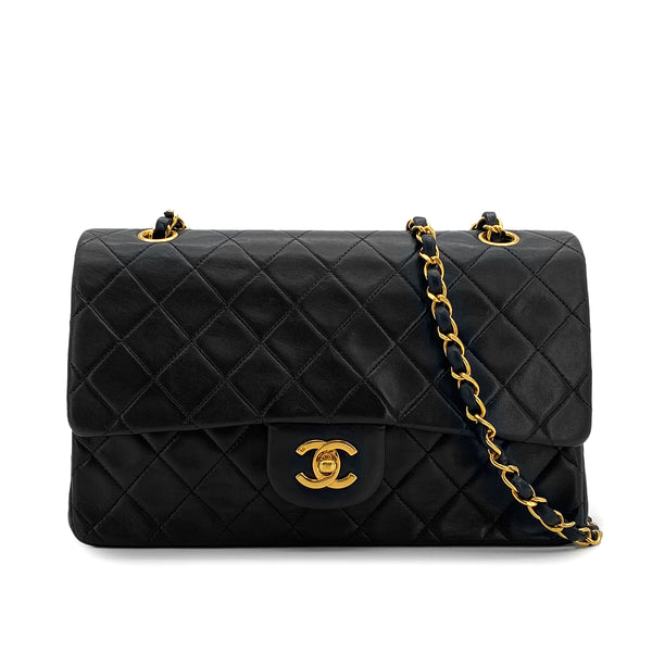 VINTAGE CHANEL CLASSIC FLAP MEDIUM CHAIN SHOULDER BAG BLACK LAMB SKIN GOLD HARDWARE 90327315