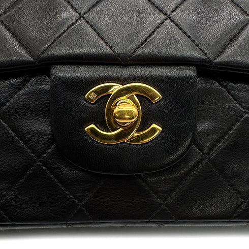 VINTAGE CHANEL CLASSIC FLAP MEDIUM CHAIN SHOULDER BAG BLACK LAMB SKIN GOLD HARDWARE 90329230