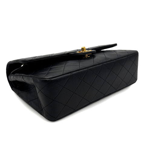 VINTAGE CHANEL CLASSIC FLAP MEDIUM CHAIN SHOULDER BAG BLACK LAMB SKIN GOLD HARDWARE 90329237