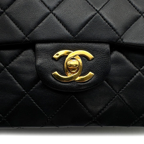 VINTAGE CHANEL CLASSIC FLAP MEDIUM CHAIN SHOULDER BAG BLACK LAMB SKIN GOLD HARDWARE 90329237