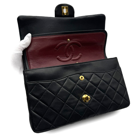 VINTAGE CHANEL CLASSIC FLAP MEDIUM CHAIN SHOULDER BAG BLACK LAMB SKIN GOLD HARDWARE 90329237