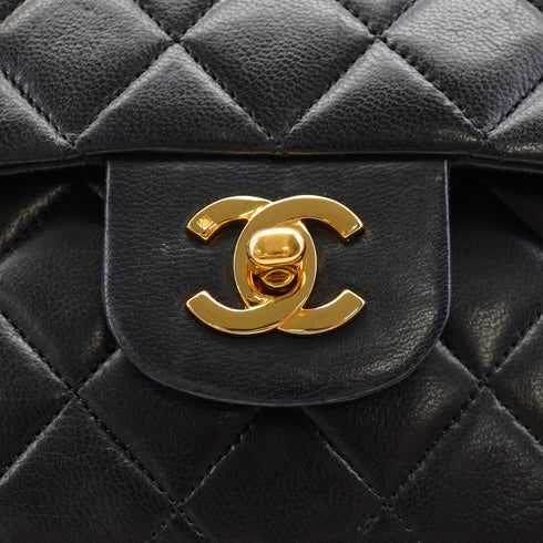 VINTAGE CHANEL CLASSIC FLAP MEDIUM CHAIN SHOULDER BAG BLACK LAMB SKIN GOLD HARDWARE 90331671