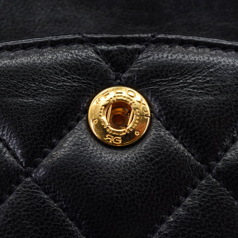 VINTAGE CHANEL CLASSIC FLAP MEDIUM CHAIN SHOULDER BAG BLACK LAMB SKIN GOLD HARDWARE 90333715