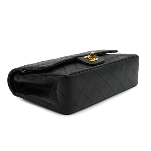 VINTAGE CHANEL CLASSIC FLAP MEDIUM CHAIN SHOULDER BAG BLACK LAMB SKIN GOLD HARDWARE 90333723