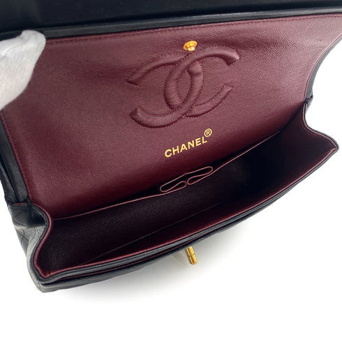 VINTAGE CHANEL CLASSIC FLAP MEDIUM CHAIN SHOULDER BAG BLACK LAMB SKIN GOLD HARDWARE 90313582