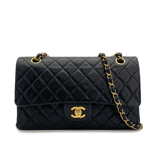VINTAGE CHANEL CLASSIC FLAP MEDIUM CHAIN SHOULDER BAG BLACK LAMB SKIN GOLD HARDWARE 90317854