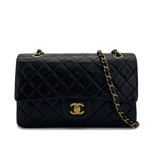 VINTAGE CHANEL CLASSIC FLAP MEDIUM CHAIN SHOULDER BAG BLACK LAMB SKIN GOLD HARDWARE 90319982