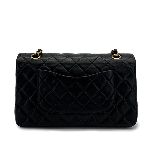 VINTAGE CHANEL CLASSIC FLAP MEDIUM CHAIN SHOULDER BAG BLACK LAMB SKIN GOLD HARDWARE 90321003