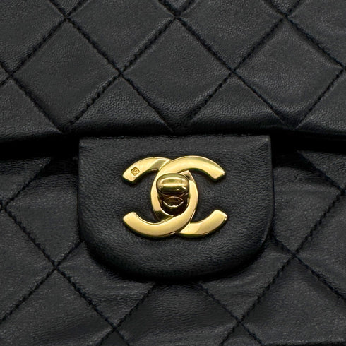 VINTAGE CHANEL CLASSIC FLAP MEDIUM CHAIN SHOULDER BAG BLACK LAMB SKIN GOLD HARDWARE 90321007