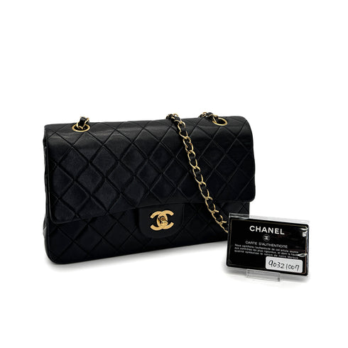 VINTAGE CHANEL CLASSIC FLAP MEDIUM CHAIN SHOULDER BAG BLACK LAMB SKIN GOLD HARDWARE 90321007