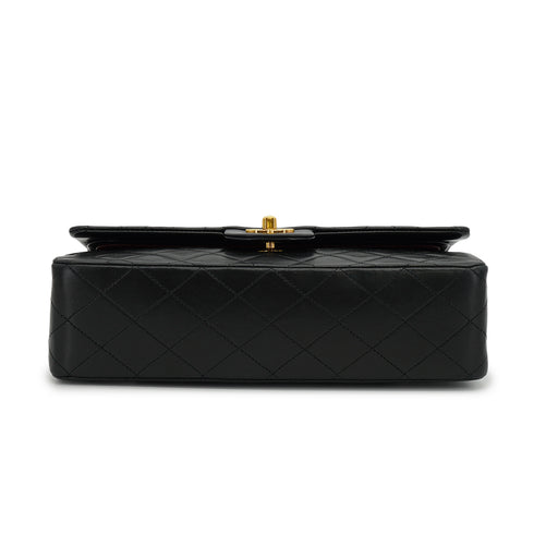 VINTAGE CHANEL CLASSIC FLAP MEDIUM CHAIN SHOULDER BAG BLACK LAMB SKIN GOLD HARDWARE 90325593