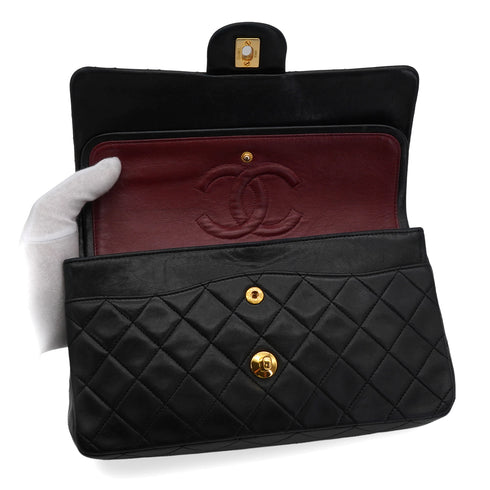 VINTAGE CHANEL CLASSIC FLAP MEDIUM CHAIN SHOULDER BAG BLACK LAMB SKIN GOLD HARDWARE 90328464