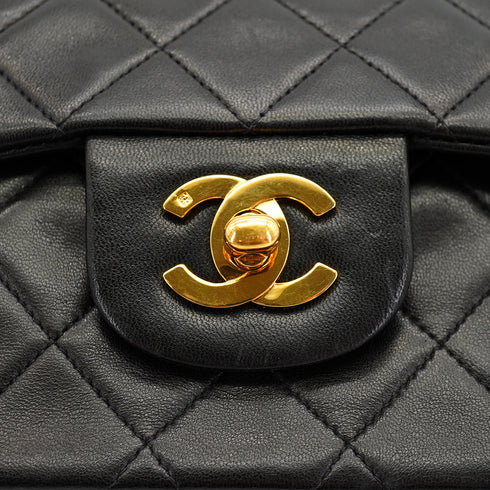 VINTAGE CHANEL CLASSIC FLAP MEDIUM CHAIN SHOULDER BAG BLACK LAMB SKIN GOLD HARDWARE 90332925