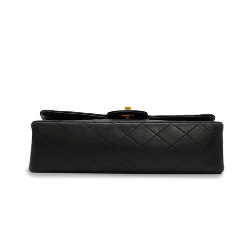 VINTAGE CHANEL CLASSIC FLAP MEDIUM CHAIN SHOULDER BAG BLACK LAMB SKIN GOLD HARDWARE 90334869