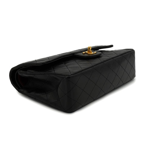 VINTAGE CHANEL CLASSIC FLAP MEDIUM CHAIN SHOULDER BAG BLACK LAMB SKIN GOLD HARDWARE 90335790