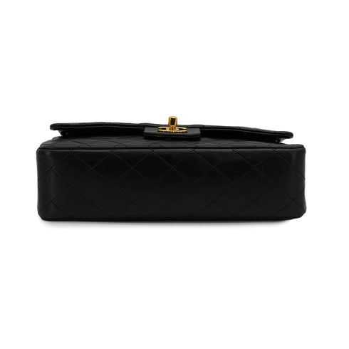 VINTAGE CHANEL CLASSIC FLAP MEDIUM CHAIN SHOULDER BAG BLACK LAMB SKIN GOLD HARDWARE 90335790