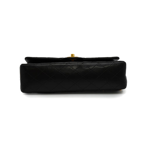 VINTAGE CHANEL CLASSIC FLAP MEDIUM CHAIN SHOULDER BAG BLACK LAMB SKIN GOLD HARDWARE 90340460