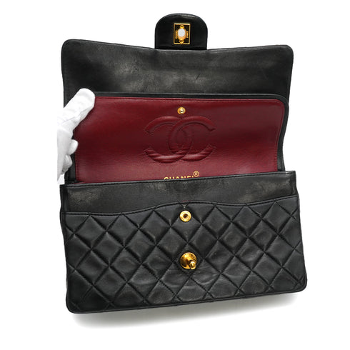 VINTAGE CHANEL CLASSIC FLAP MEDIUM CHAIN SHOULDER BAG BLACK LAMB SKIN GOLD HARDWARE 90340508