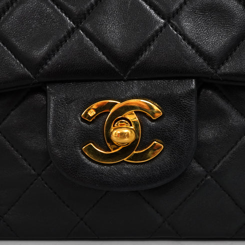 VINTAGE CHANEL CLASSIC FLAP MEDIUM CHAIN SHOULDER BAG BLACK LAMB SKIN GOLD HARDWARE 90341823
