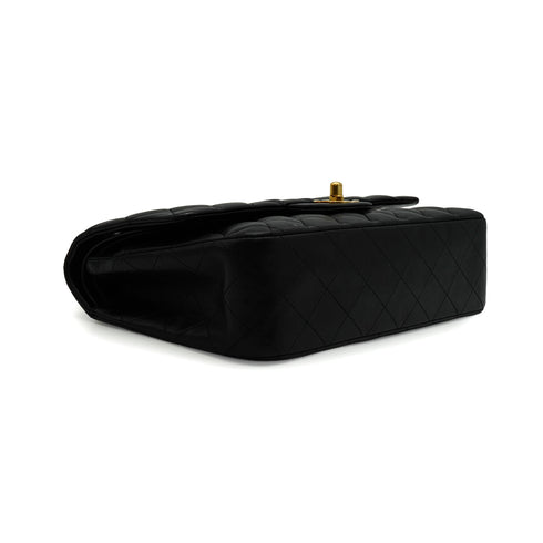 VINTAGE CHANEL CLASSIC FLAP MEDIUM CHAIN SHOULDER BAG BLACK LAMB SKIN GOLD HARDWARE 90341842