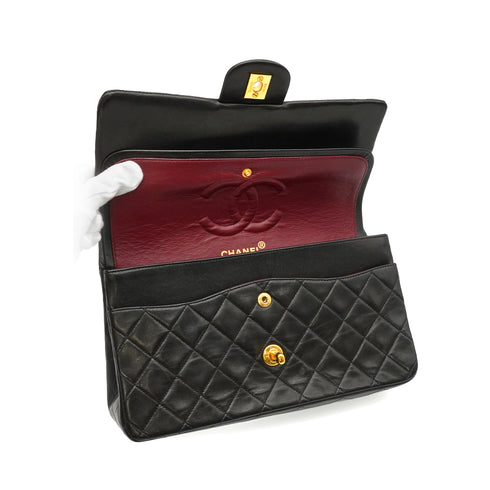 VINTAGE CHANEL CLASSIC FLAP MEDIUM CHAIN SHOULDER BAG BLACK LAMB SKIN GOLD HARDWARE 90341858