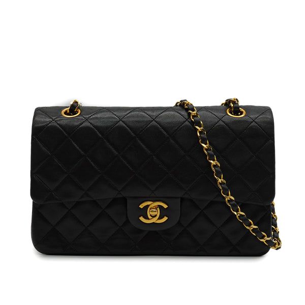 VINTAGE CHANEL CLASSIC FLAP MEDIUM CHAIN SHOULDER BAG BLACK LAMB SKIN GOLD HARDWARE 90343408