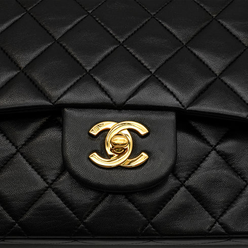 VINTAGE CHANEL CLASSIC FLAP MEDIUM CHAIN SHOULDER BAG BLACK LAMB SKIN GOLD HARDWARE 90343612