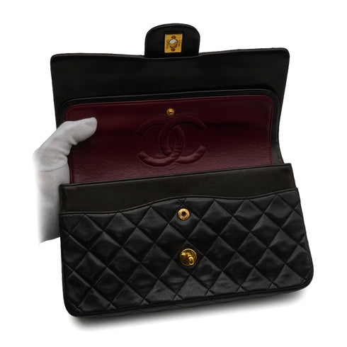 VINTAGE CHANEL CLASSIC FLAP MEDIUM CHAIN SHOULDER BAG BLACK LAMB SKIN GOLD HARDWARE 90343625