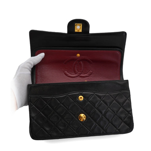 VINTAGE CHANEL CLASSIC FLAP MEDIUM CHAIN SHOULDER BAG BLACK LAMB SKIN GOLD HARDWARE 90344443