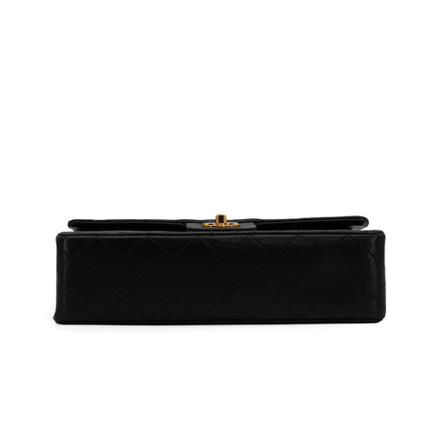 VINTAGE CHANEL CLASSIC FLAP MEDIUM CHAIN SHOULDER BAG BLACK LAMB SKIN GOLD HARDWARE 90344578