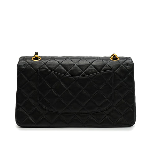 VINTAGE CHANEL CLASSIC FLAP MEDIUM CHAIN SHOULDER BAG BLACK LAMB SKIN GOLD HARDWARE 90346097