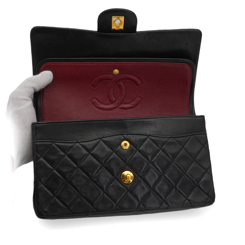 VINTAGE CHANEL CLASSIC FLAP MEDIUM CHAIN SHOULDER BAG BLACK LAMB SKIN GOLD HARDWARE 90348219
