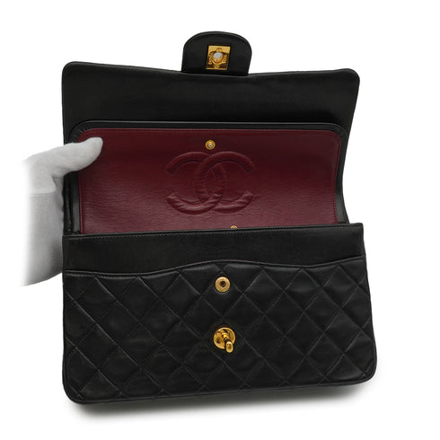 VINTAGE CHANEL CLASSIC FLAP MEDIUM CHAIN SHOULDER BAG BLACK LAMB SKIN GOLD HARDWARE 90348225
