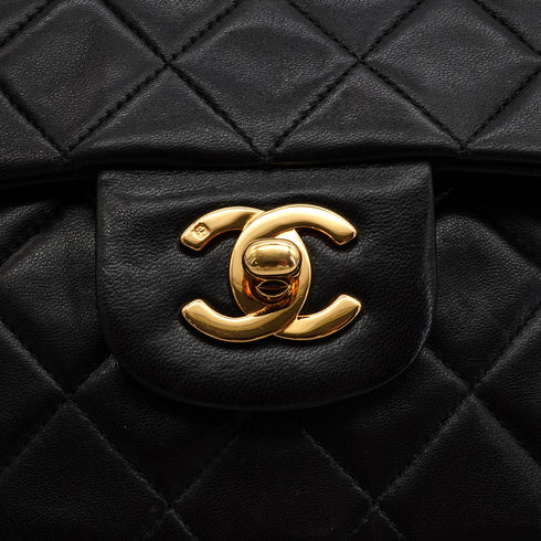 VINTAGE CHANEL CLASSIC FLAP MEDIUM CHAIN SHOULDER BAG BLACK LAMB SKIN GOLD HARDWARE 90349402
